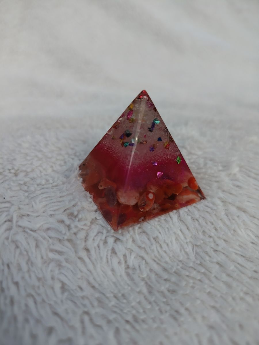 Pyramida