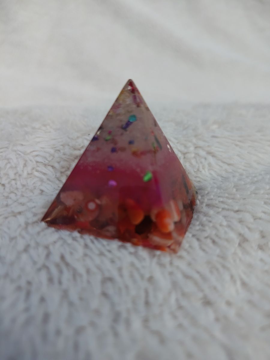 Pyramida