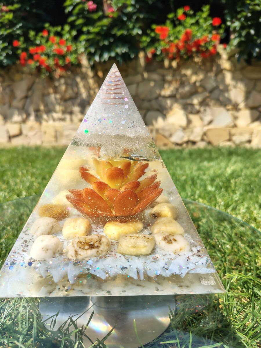 Pyramida